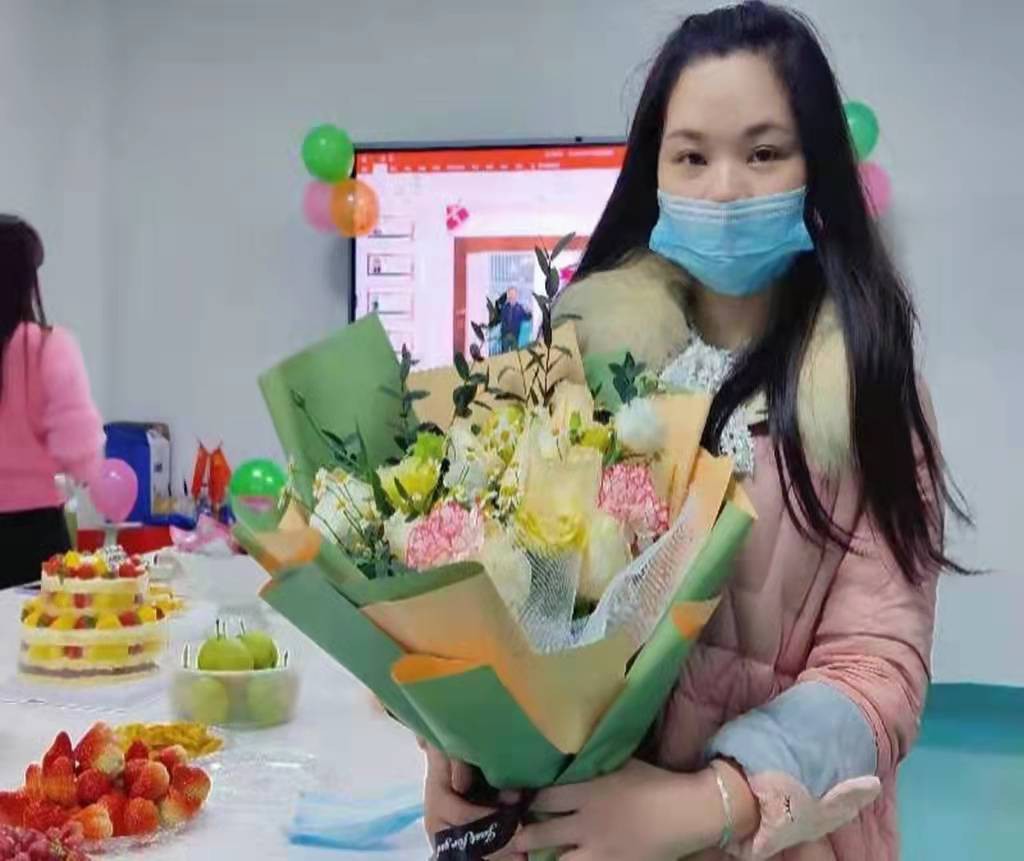 b9e08f1ad40f95433503a5367ca8577 b9e08f1ad40f95433503a5367ca8577