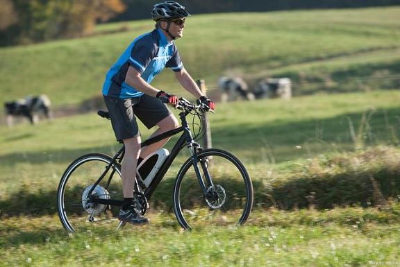 Connettore di ricarica pogopin magnetico per bicicletta elettrica